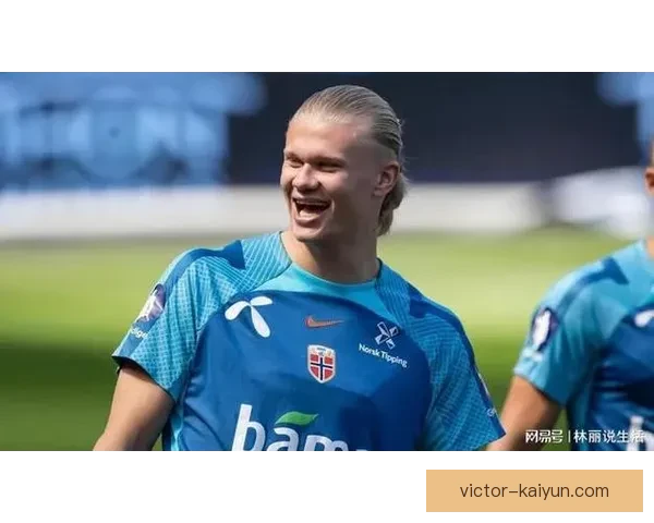 哈兰德荣膺英超十月最佳球员，状态持续提升引发关注